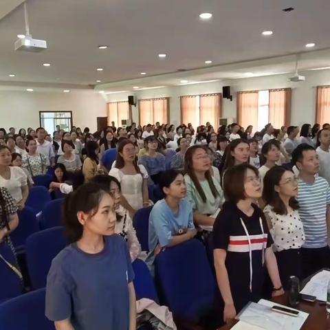 “教育若水，以善致善”——湘乡市2021年新教师培训结业仪式