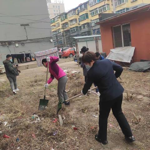 顺城区开展环境卫生整治活动