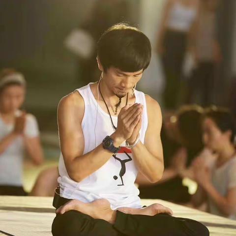 著名阿斯汤加导师黄瀚彬老师 11月广西北海站六日工作坊