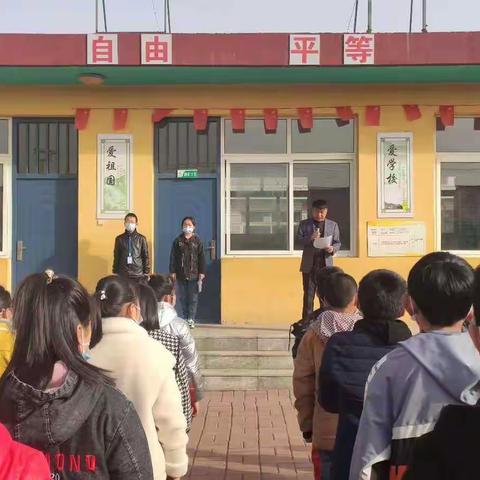 团瓢庄乡提举庄中心小学，“创文明校园”沙石峪红色教育基地宣讲。