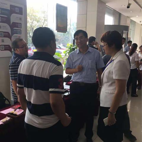 中国银行滕州支行成功举办贵金属展会