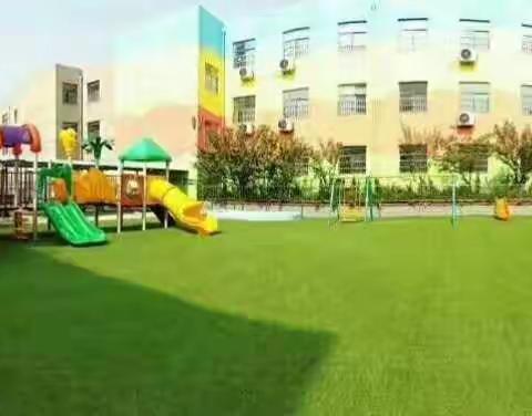 小小升旗手 大大爱国心