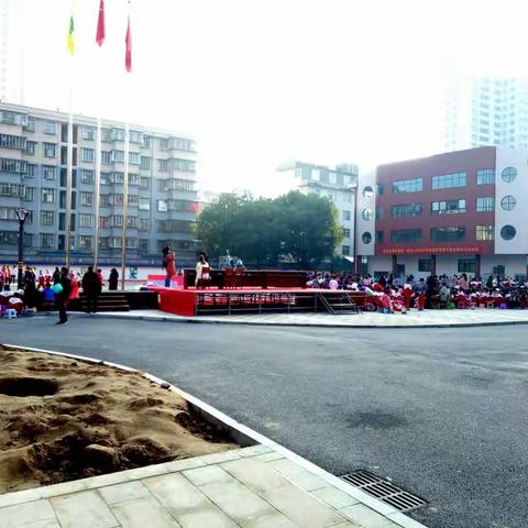 “塑造人类灵魂的工程师”——国培计划(2018)慈利县乡村教师工作坊研修(小学班主任工作坊)第三次线下集中研修
