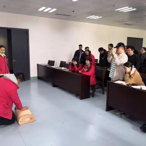 增强自身技能，我们严格把关