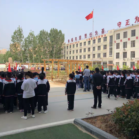 小小巡讲员 筑梦少先队-平邑县第七实验小学巡讲活动