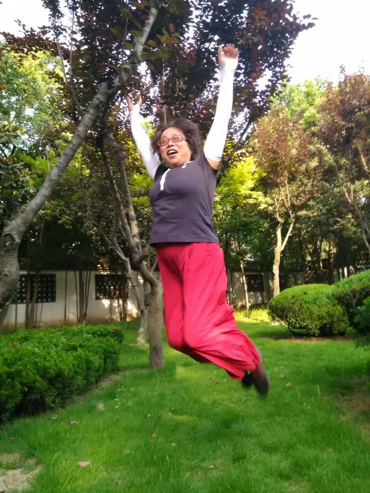 朋友于晓华也飞起来了。