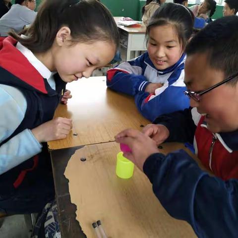 愉快的课堂收获多                                ——王峪学区六年级