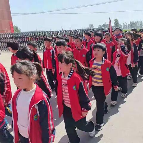 ”双减”下的社会实践活动———魏庄街道梁寨小学