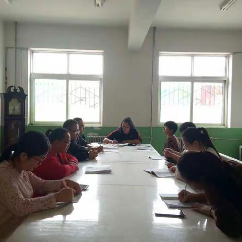 新学期我们重整行装已出发 ——记西怀远小学观课议课活动