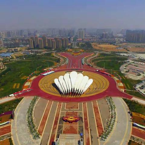 美丽新唐山--四十年巨变展新颜（三一中队）