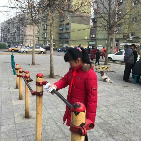 雷锋精神代代传