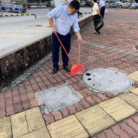 文昌市政务中心开展城乡环境大整治行动