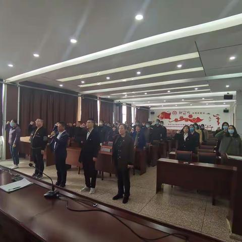 渑池县人社局机关党委组织各支部开展--“满怀激情庆盛会，团结奋进谱华章”主题党日活动