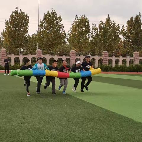 携子同行，健康成长