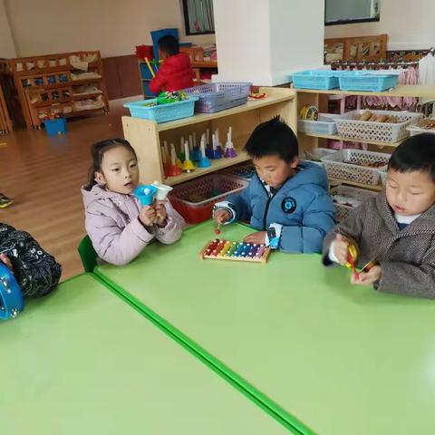 官渡区幼儿园魅力校区大四班——《区域自主游戏“玩中学，学中玩”》