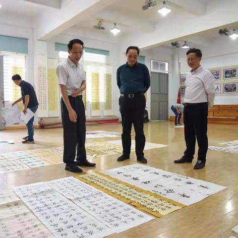 点燃梦想，童心飞扬——记莲下镇首届小学生综合素养大奖赛之书画比赛