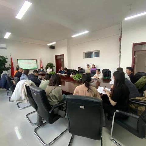 锡林浩特市第十二小学“体 艺 劳动科技重点工作部署”