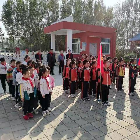 【请党放心，强国有我】平原县张华镇刘悦小学一年级新队员入队仪式