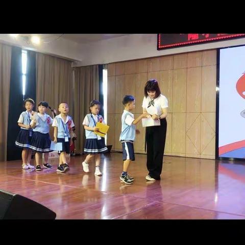 开学第一天，9月2日。