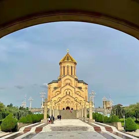 上帝的后花园——格鲁吉亚🇬🇪，雪山、草原、中世纪的仰望。