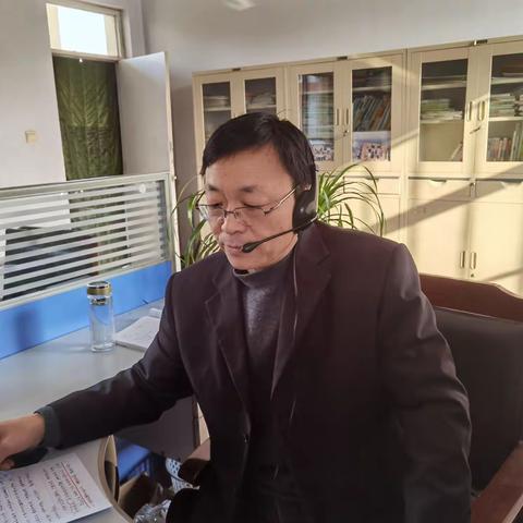 武安市教研室召开四年级抽考学科复习培训会