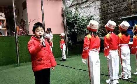 南方玫瑰幼儿园升国旗仪式之杨镇珲