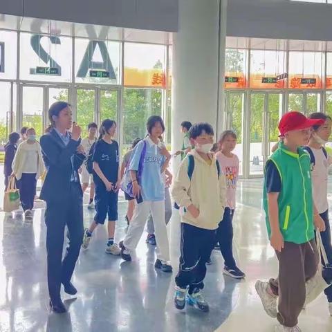 极限馆客服中心二季度工作汇报