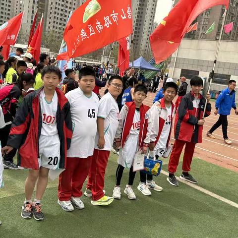 顽强拼搏，积极向上——热烈庆祝南厂小学在路南区中小学生春季田径运动会及冰雪运动会上喜得佳绩