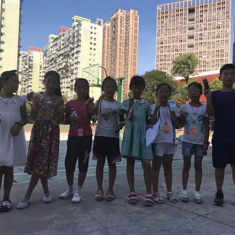 爱丽丝梦游操场