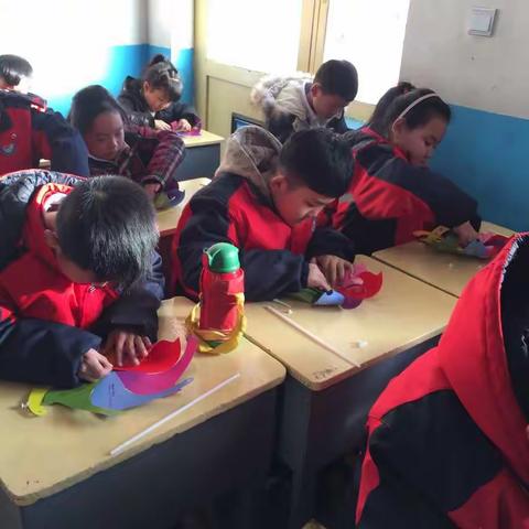 伊利方舟“七彩帆”公益活动