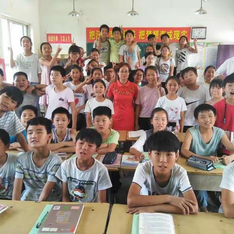 短短一年春秋日 长长一生师生情