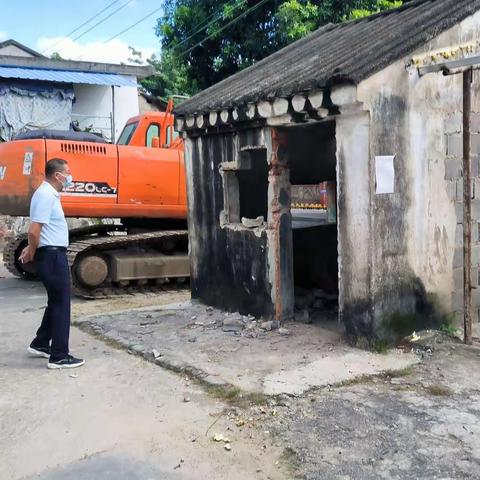 石碌镇政府齐心协力全力以赴完成拆迁工作