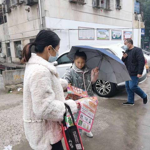 新世纪建材城一君邻天下一江湾小区
