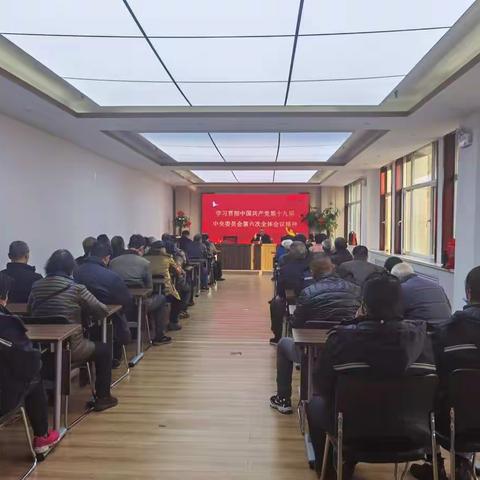 潞才社区党委开展“学习贯彻党的十九届六中全会精神”宣讲活动