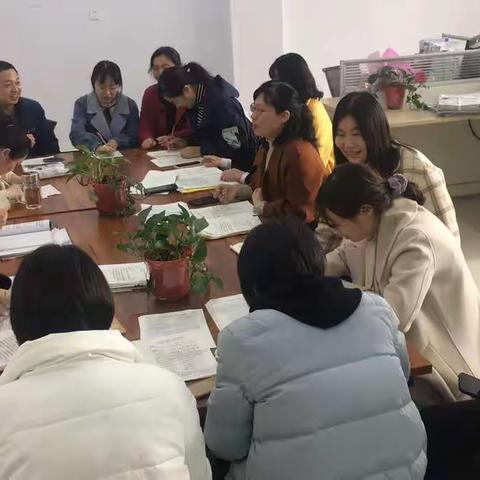 “春光正煦，吟诵成韵”——“诗香书韵”高二年级古诗文背诵比赛