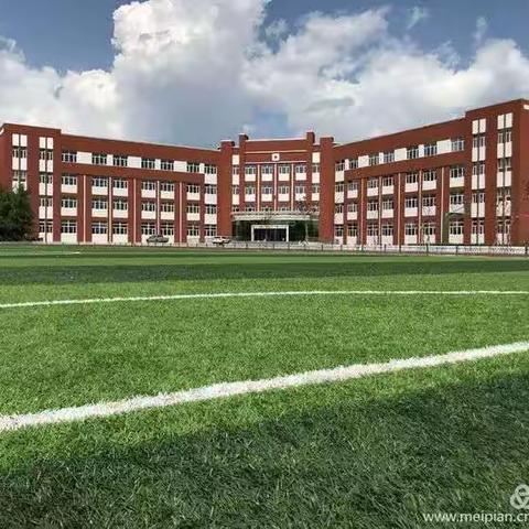 卧牛河镇明德小学  开展复学第一课主题教育活动