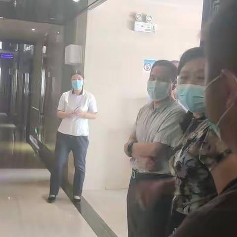 中医院对隔离医学观察点工作人员院感防控知识培训