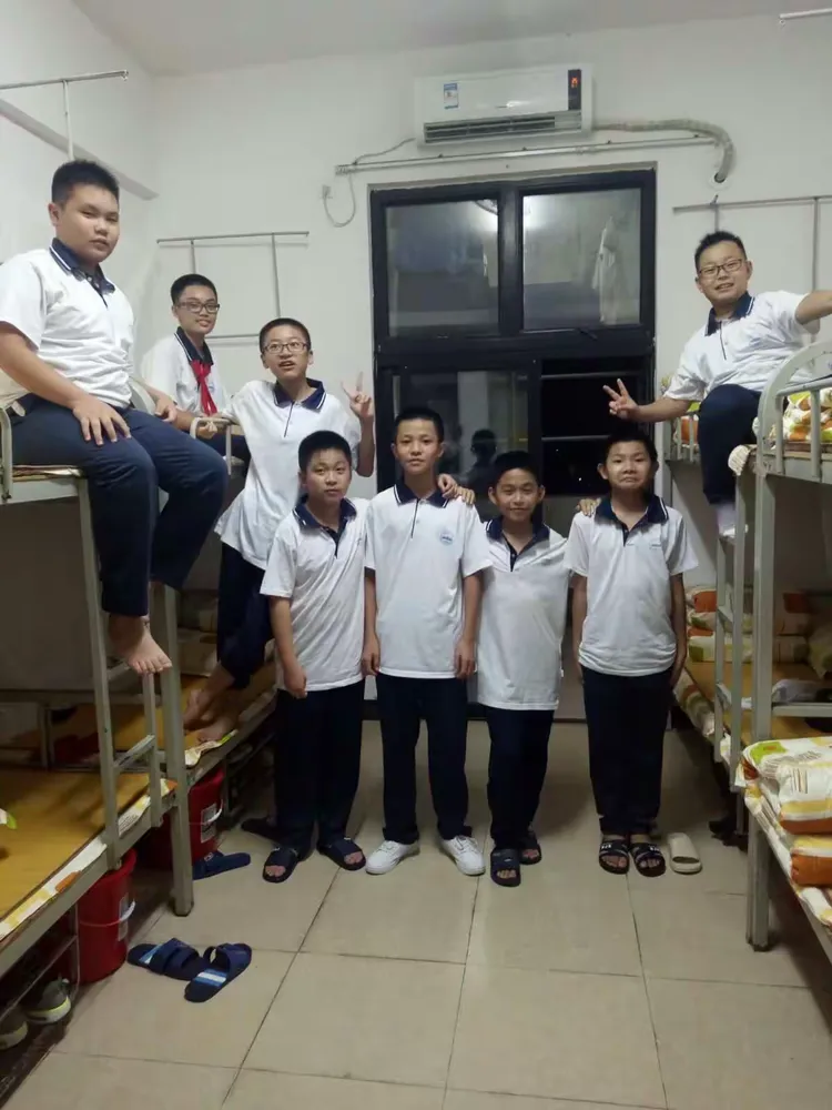 "快乐大本营"坦洲中学初一新生