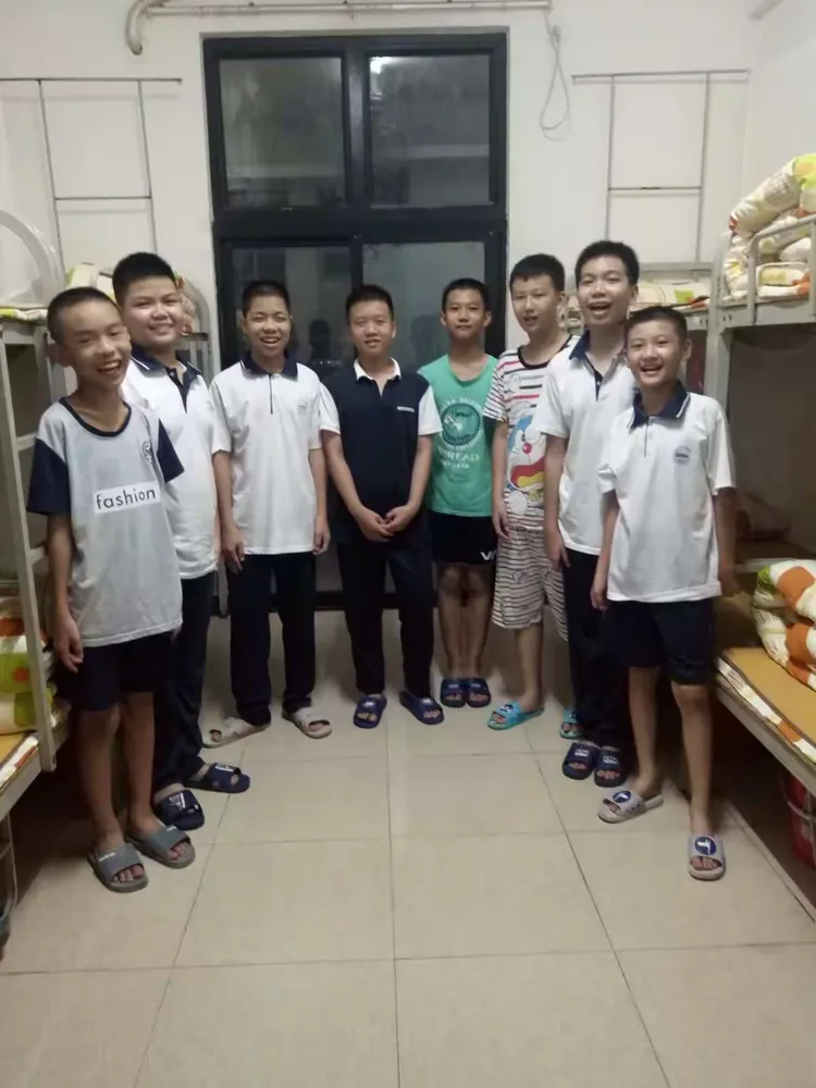 "快乐大本营"坦洲中学初一新生