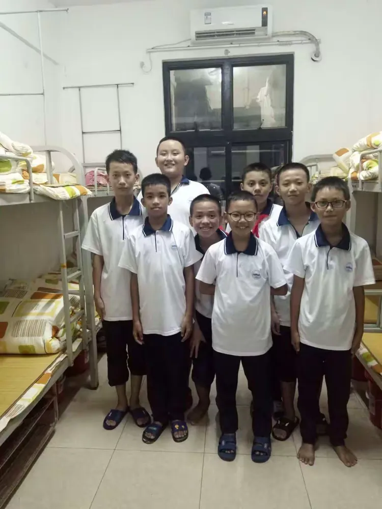 "快乐大本营"坦洲中学初一新生