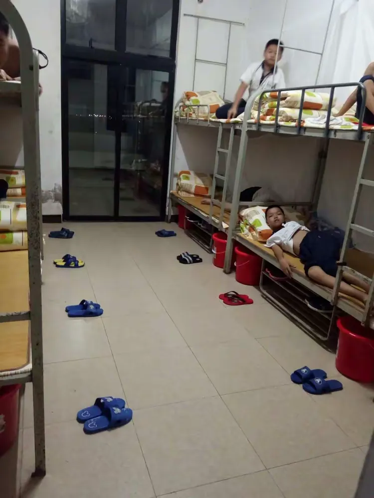 "快乐大本营"坦洲中学初一新生