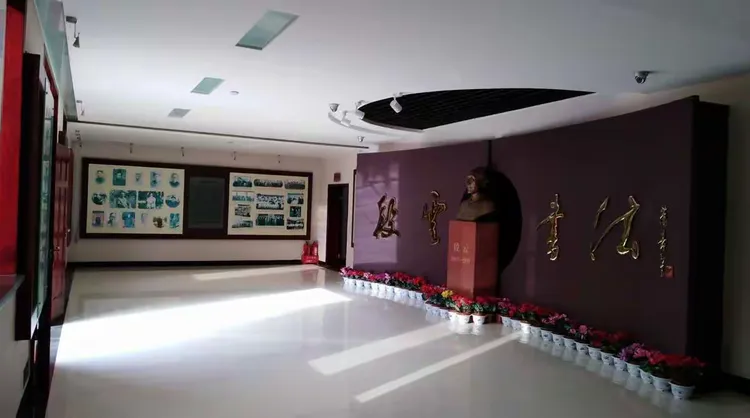 县人大对蒲县美术馆(段云书艺馆)进行专题视察