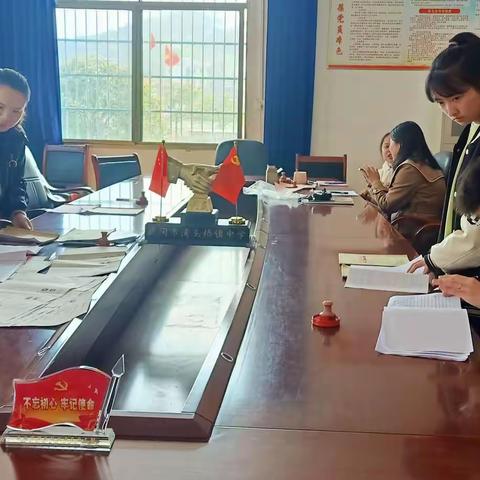 常规促教学，检查督发展——湾头中学教学常规检查纪实