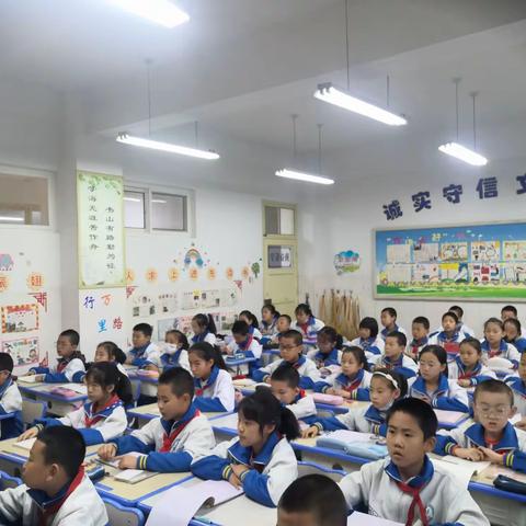 阳光少年•自信成长