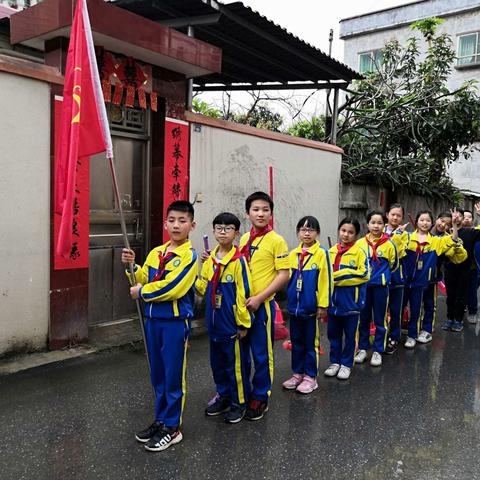 学习雷锋好榜样，小小雷锋在行动——水一小学雷锋月活动