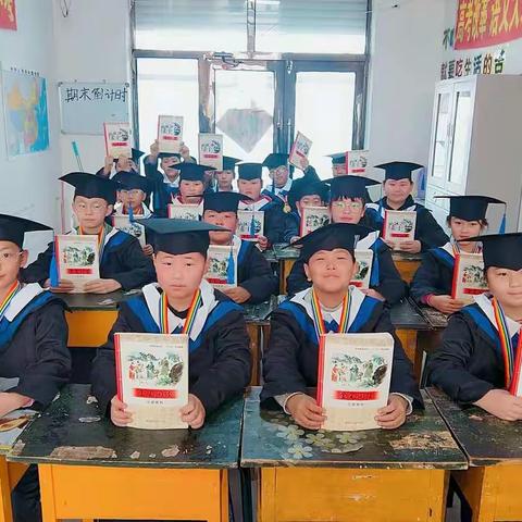 佟老师金笔作文阅读 第二届阅读班毕业啦！