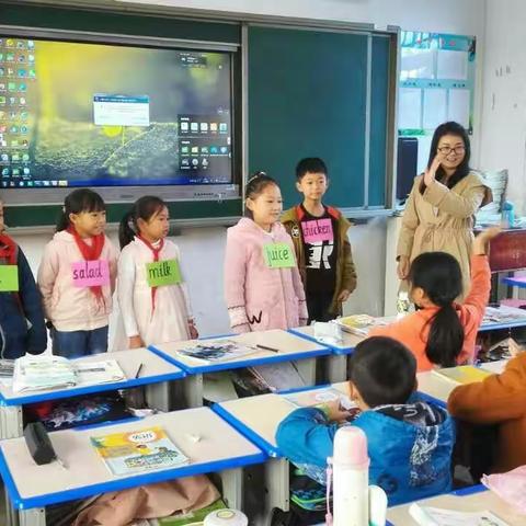 【专题教研】十里完小“利用信息技术，提高课堂效率”英语教研活动如期开展