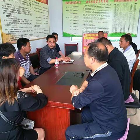 疗养院扎实开展“党员主题日”和“扶贫帮扶日”活动