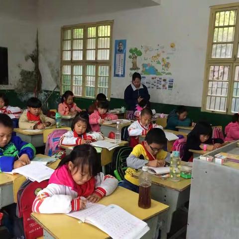 “提笔即练字”每日一练书写活动