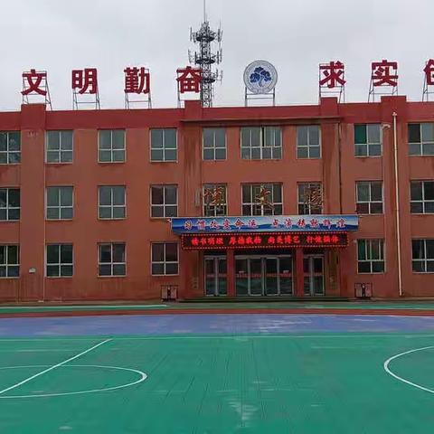 常规点滴无声 “双减”落地有声 ——张兰小学教案作业检查纪实